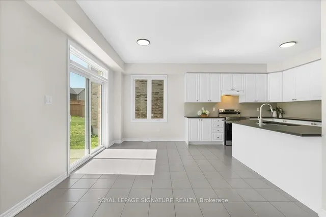 635 Lemay Grve, Peterborough 5