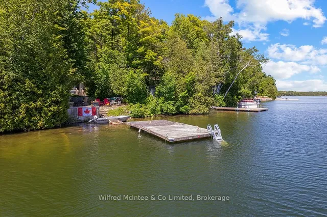 48 MAPLE Dr, South Bruce Peninsula 2