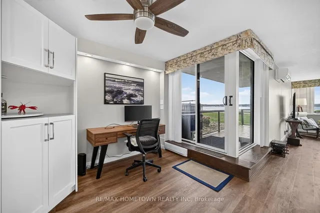 55 WATER St #103, Brockville 2
