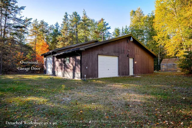 1 Springdale Dr, North Bay 5