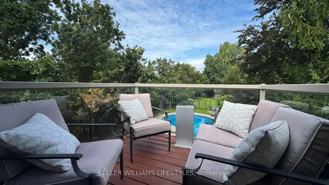 15 Winship Clse, London South 5