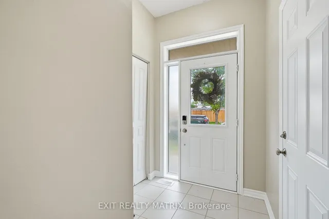 552 Via Mattino Way, Nepean