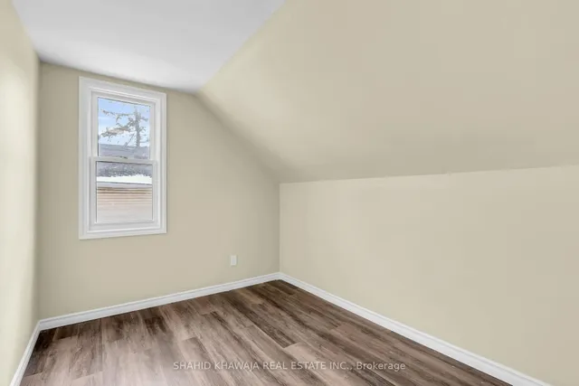 54 Archange St, Fort Erie 4