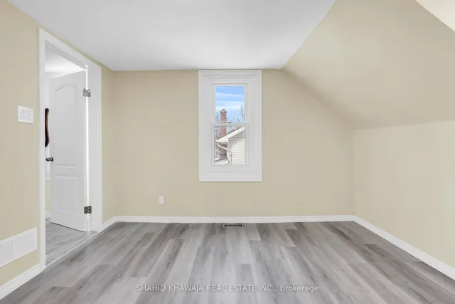 54 Archange St, Fort Erie 5