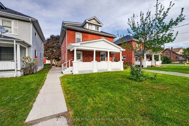 37 Lorne Ave, Quinte West 2