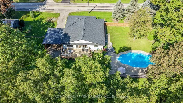 1355 Woodburn Rd, Hamilton 4