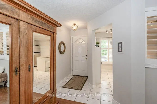784 Gordon St #16, Guelph 3