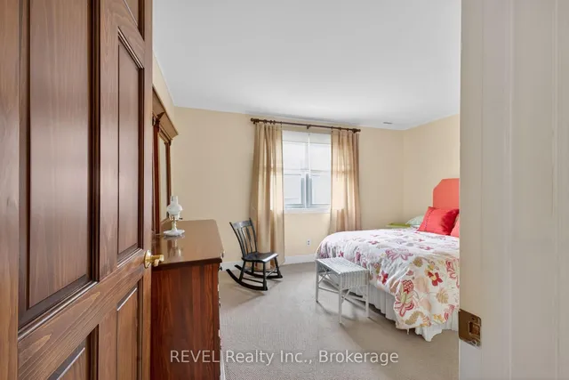 1258 Phillips St, Fort Erie 3
