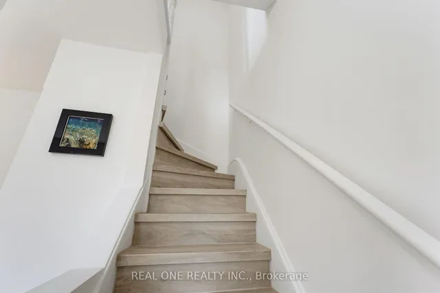 27 Gilkison St, Brantford 3