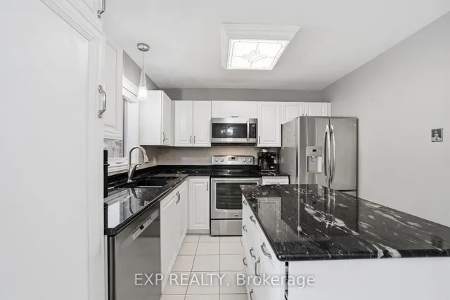 511 Admiral Dr #49, London East 4