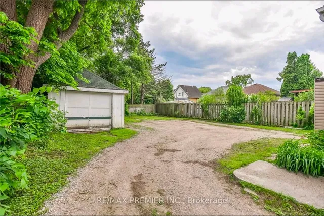 95 Cayuga St, Brantford 4
