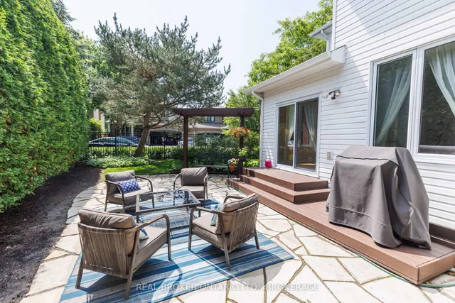 11 Redbridge Cres, Ottawa 4