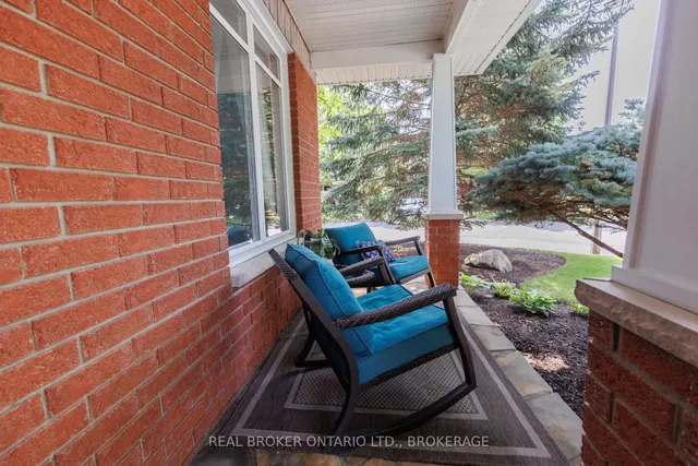 11 Redbridge Cres, Ottawa 3