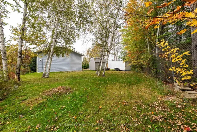 1108 Boundary Rd, Pembroke 5