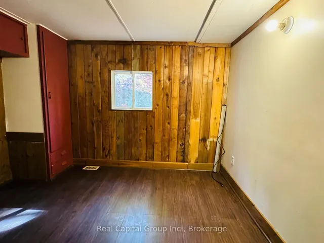 1080 Four Seasons Rd, Gravenhurst 5
