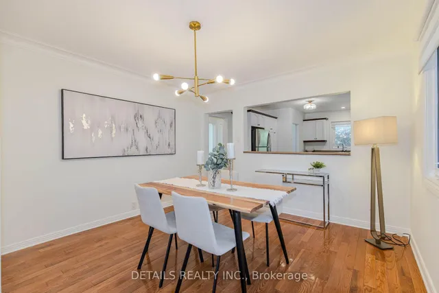 3021 Richmond Rd, Ottawa 2