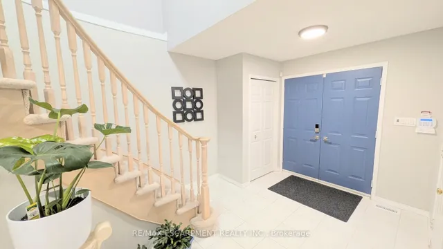 68 Benjamin Dr, Hamilton 5