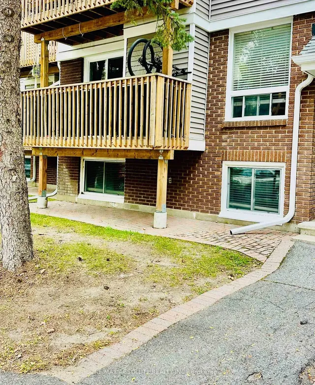 440 Fenerty Crt #1, Kanata 3