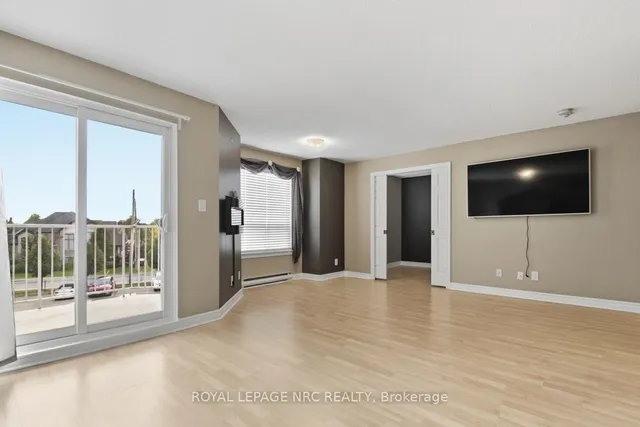 1061 Vansickle Rd #301, St. Catharines 3