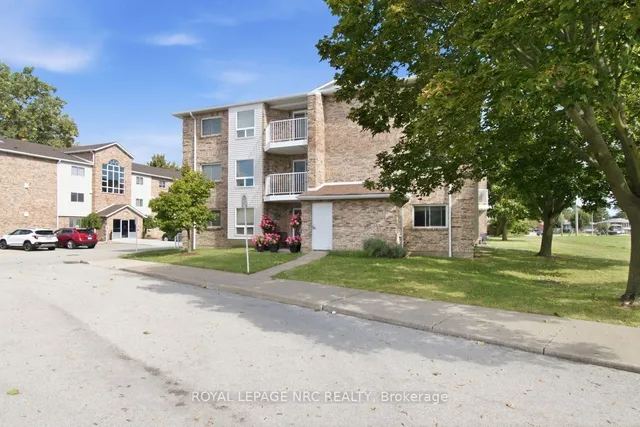 1061 Vansickle Rd #301, St. Catharines 2