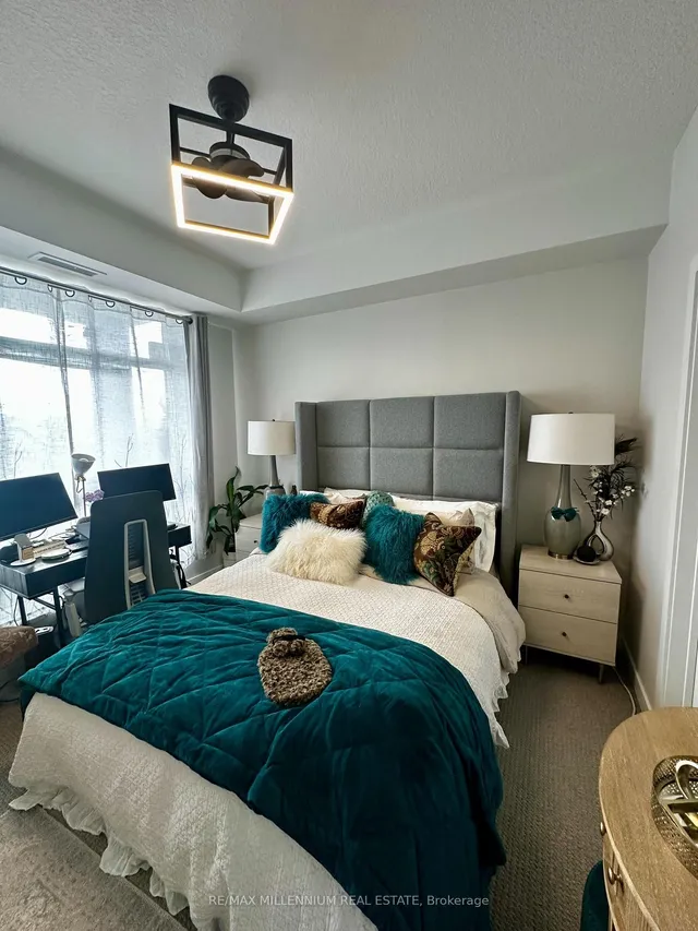 600 North Service Rd #403, Hamilton 5