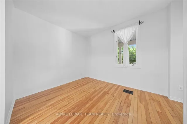 135 Upper Lorne Pl, Ottawa 2