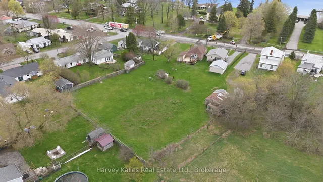 483 Highway 49 Rd, Prince Edward County 4