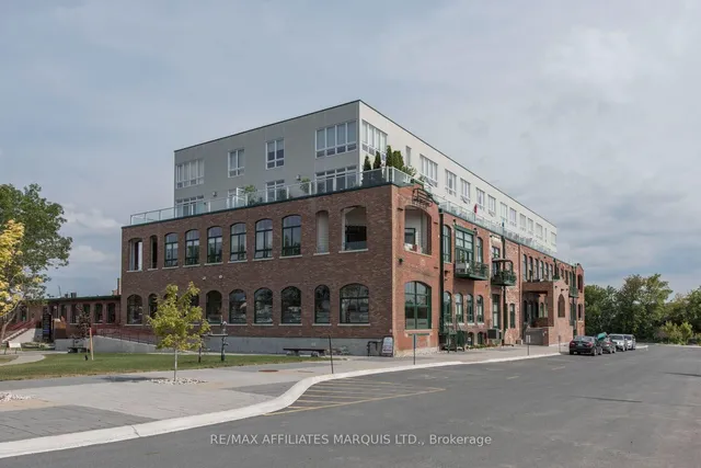 703 Cotton Mill St #307, Cornwall 2
