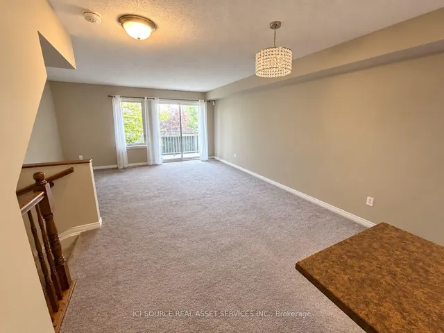 151 Keltie Private, Ottawa 3