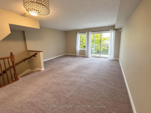 151 Keltie Private, Ottawa 4
