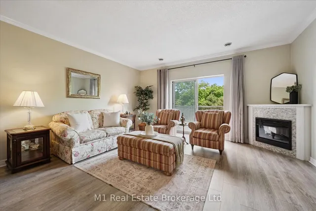 60 Wyndham St #207, Guelph 4