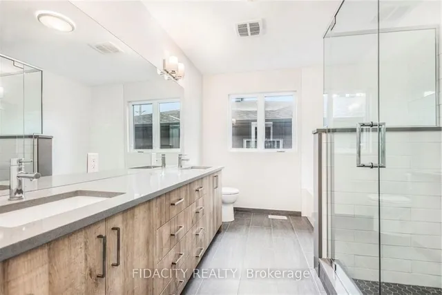 1402 Mayview Ave, Ottawa 2