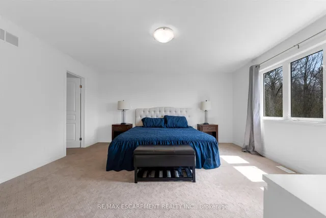 1 Elderberry Rd, Thorold 2