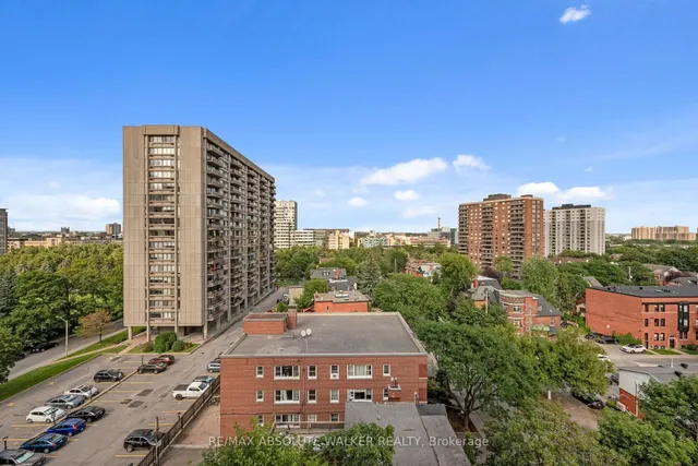 71 Somerset St #1003, Ottawa 4