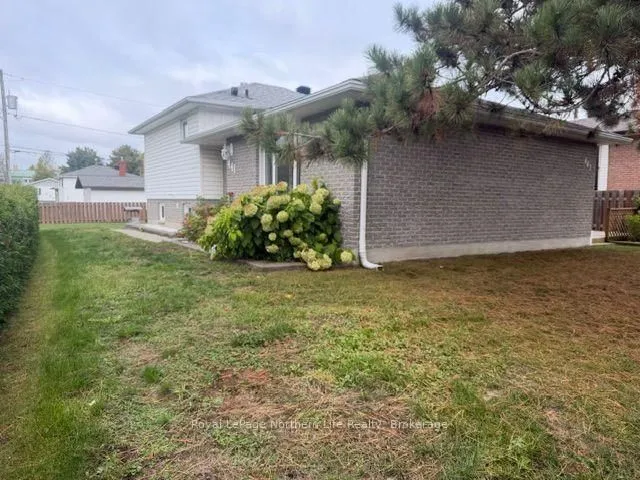 441 Roy St, West Nipissing 4