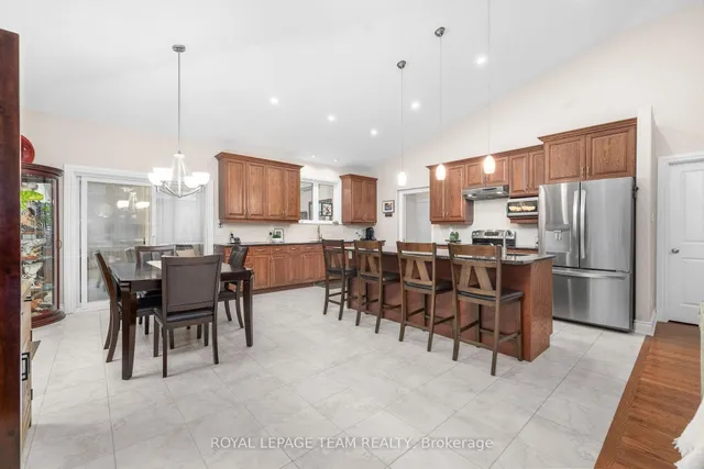 6810 Pebble Trail Way, Ottawa 4
