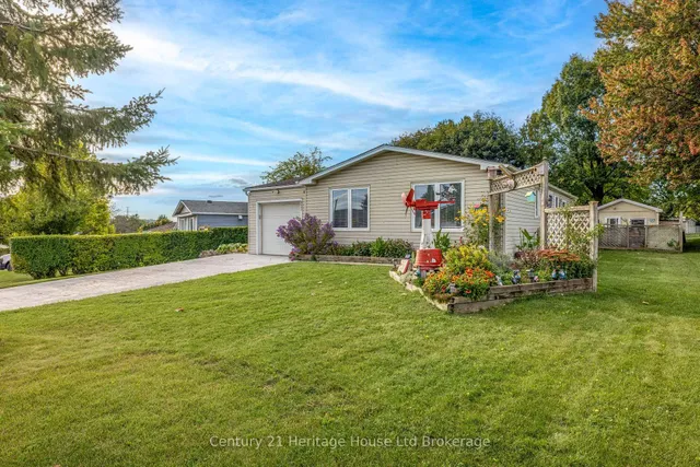 921 Lincoln Dr, Woodstock 3
