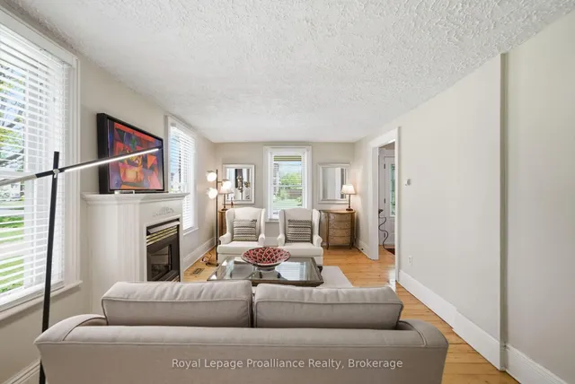 36 Princess St, Port Hope 5