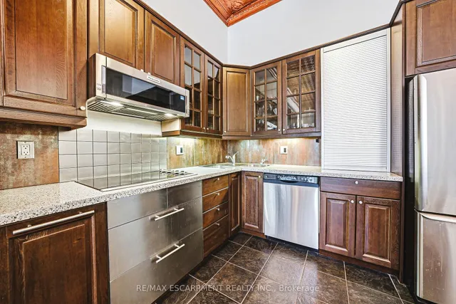593-595 King St, Hamilton 2