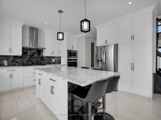 3475 Brushland Cres, London South 5