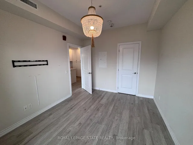 40 Esplanade Lane #309, Grimsby 2