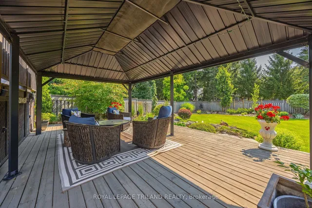 15 Augusta Cres, St. Thomas 3