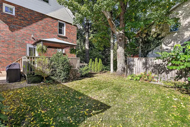 162 Graham St, Woodstock 4