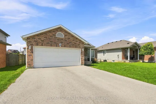 58 Saturn Rd, Port Colborne 2