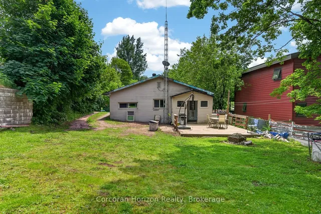 20 Parry Sound Rd, Parry Sound 2