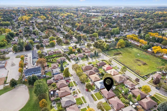27 Palermo Cres, Guelph 4