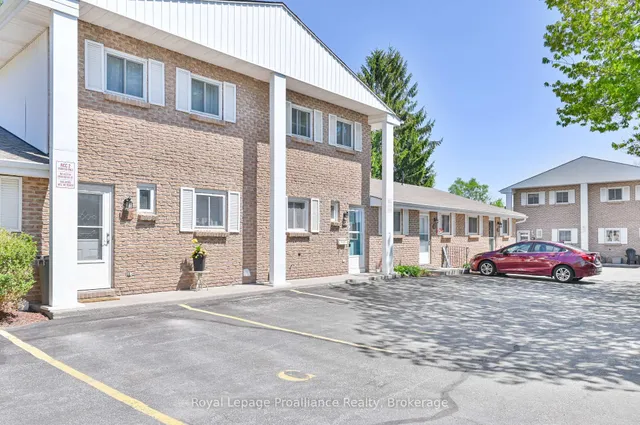 37 Young St #D, Brighton 2