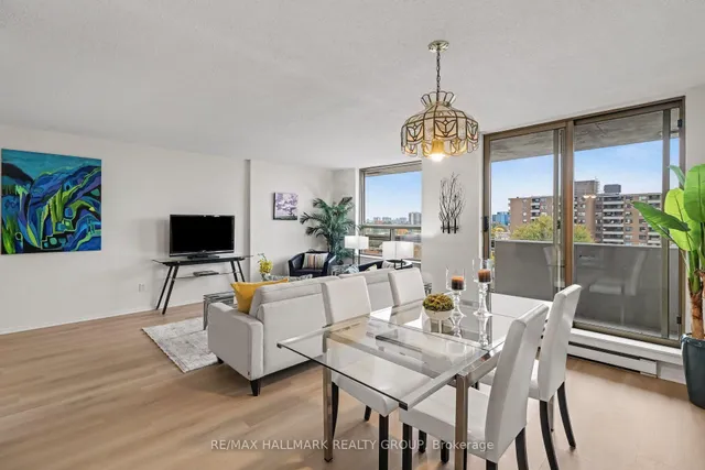 200 Lafontaine Ave #902, Ottawa 4