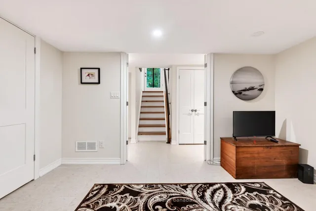 56 Shakespeare Ave, Niagara-on-the-Lake 4