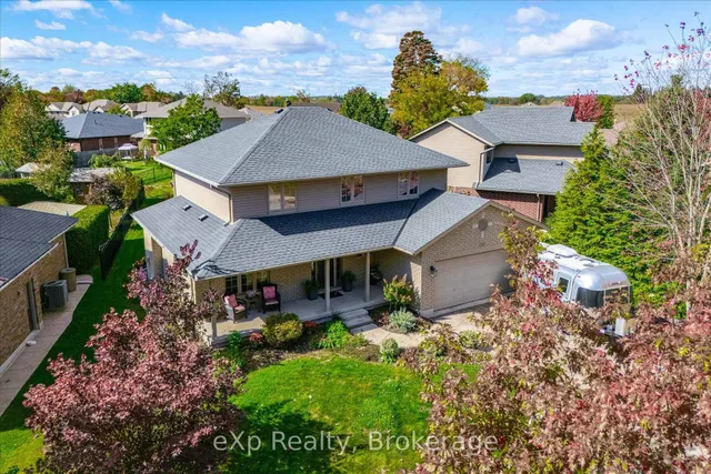 128 Keating Dr, Centre Wellington 2
